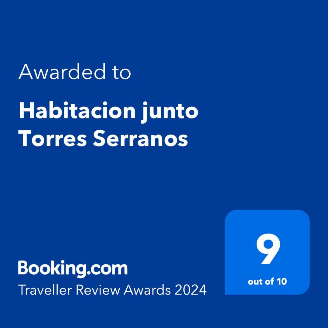 Habitacion Junto Torres Serranos バレンシア エクステリア 写真